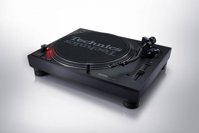 ​Technics reveals new SL-1200 MK7 turntable - News - Mixmag