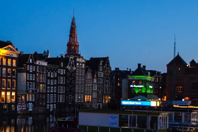 The Netherlands extends lockdown, continues the ban on nightlife