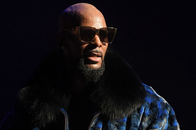R. Kelly released by police after posting $100,000 bail