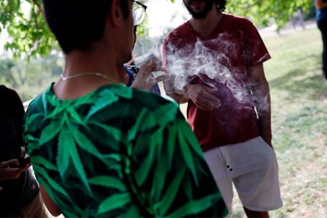 Marijuana legalization linked to decline in teen use, study finds