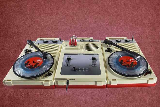 Japanese brand Stokyo has launched a portable turntable and mixer