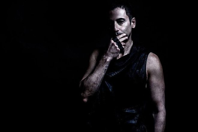 Dubfire has broken the record for longest ever solo DJ set at Sunwaves