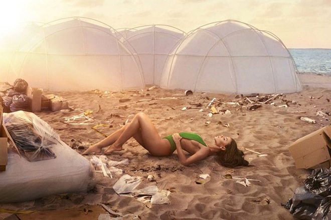 A Fyre Festival trustee wants their money back from Blink 182 and more