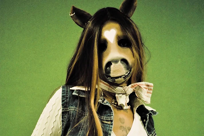 horsegiirL announces new EP ‘Farm Fatale’ and drops new single