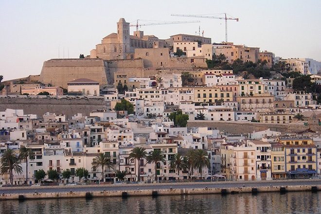 ​Ibiza to issue £2,500 fines to tourists breaking new alcohol rules in San Antonio