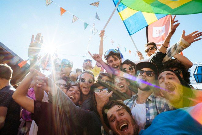 Win the holiday of a lifetime to JBL Snow Party in Val Thorens