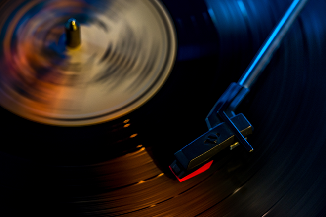 Just 12.8% of independent artists say they have released music on vinyl, new report claims
