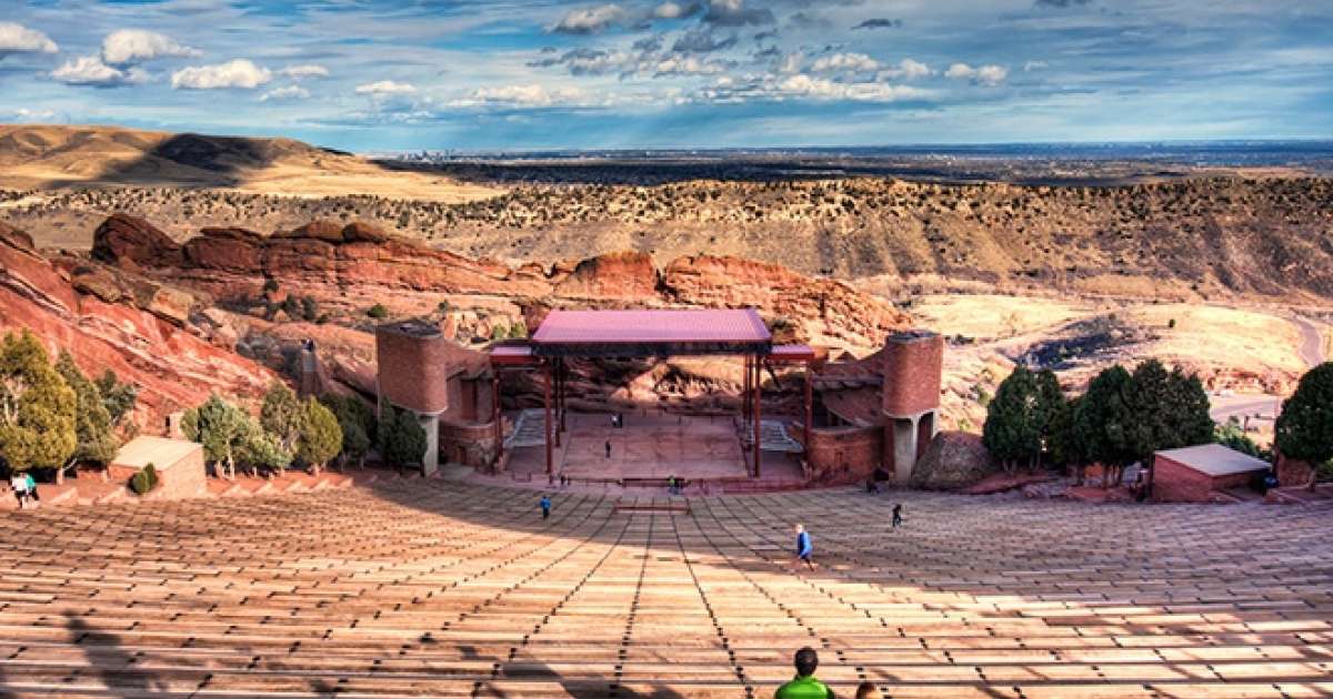 ​Volunteer group remove 22kg of chewing gum from Red Rocks Amphitheatre