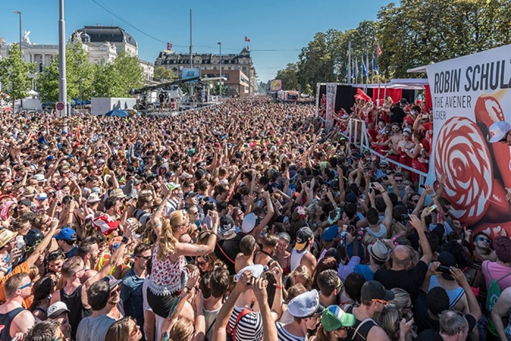 Man arrested planting fake pipe bombs at Zürich Street Parade - News - Mixmag