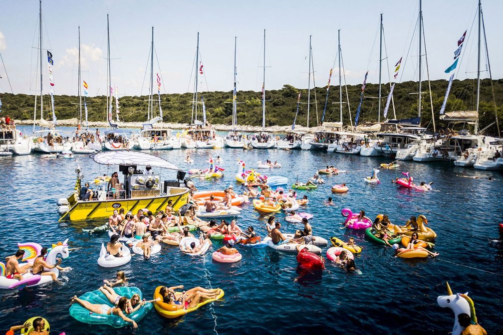 sun fm yacht party