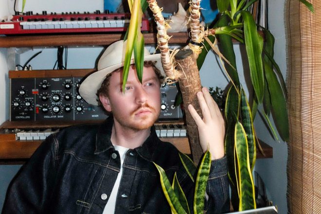 ​Julio Bashmore makes Classic Music Company debut with new track ‘Sprungboard’