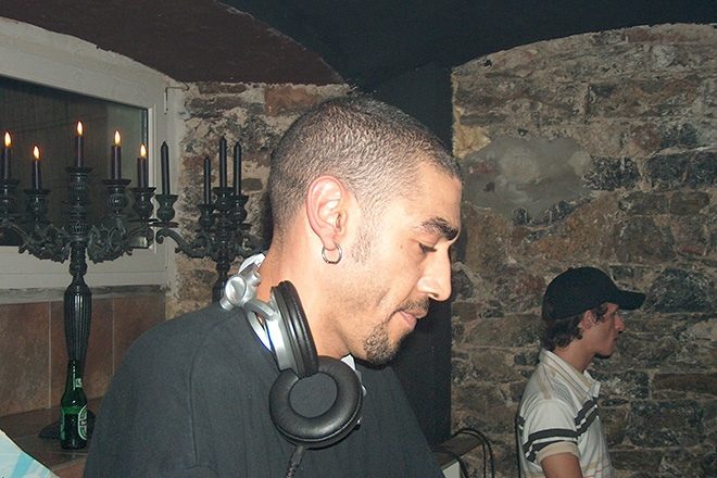 The Prodigy's Leeroy Thornhill announces upcoming memoir